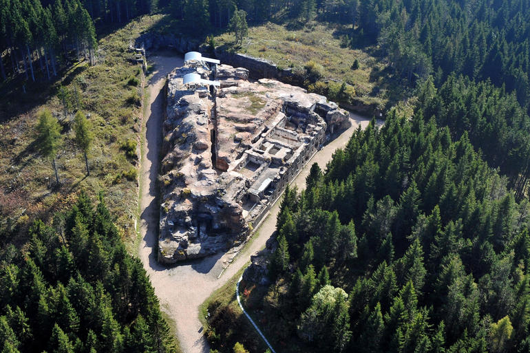 Forte Luserna imagefull Sentinelle di Pietra, spettacolo al Forte Dossaccio